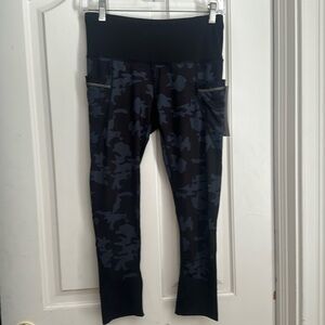 Active Life NWT blue camo leggings